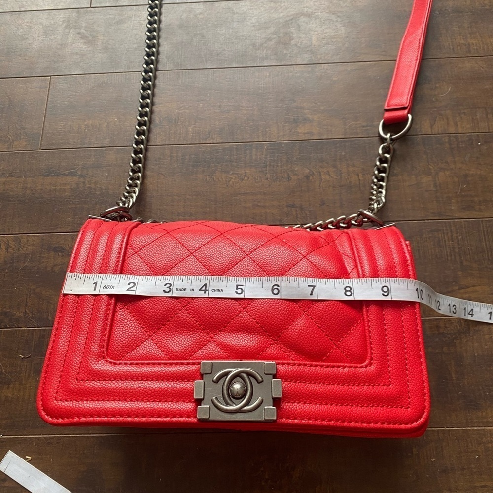 Red Quilted Crossbody Shoulder bag - Picture 9 of 16